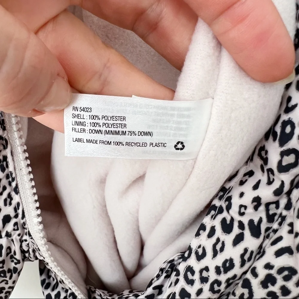 GAP Baby Girl’s Warmest Dawn Snowsuit Puffer size 0-6 months